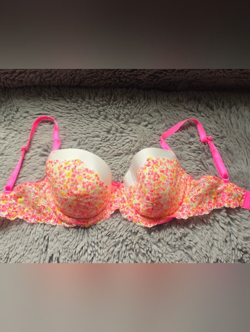 Victoria's Secret Neon Pink & White Floral Lace Underwire Bra